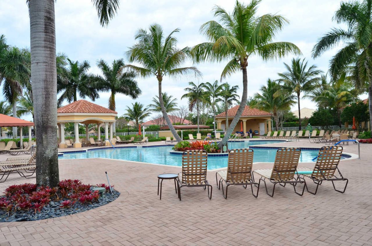 6609 Via Alfieri, Lake Worth, FL 33467 Photo