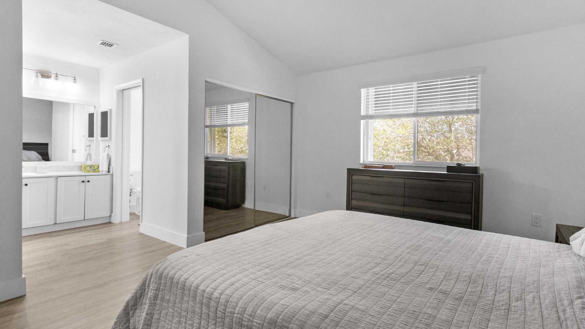 638 N University Drive, Plantation, FL 33324 Photo