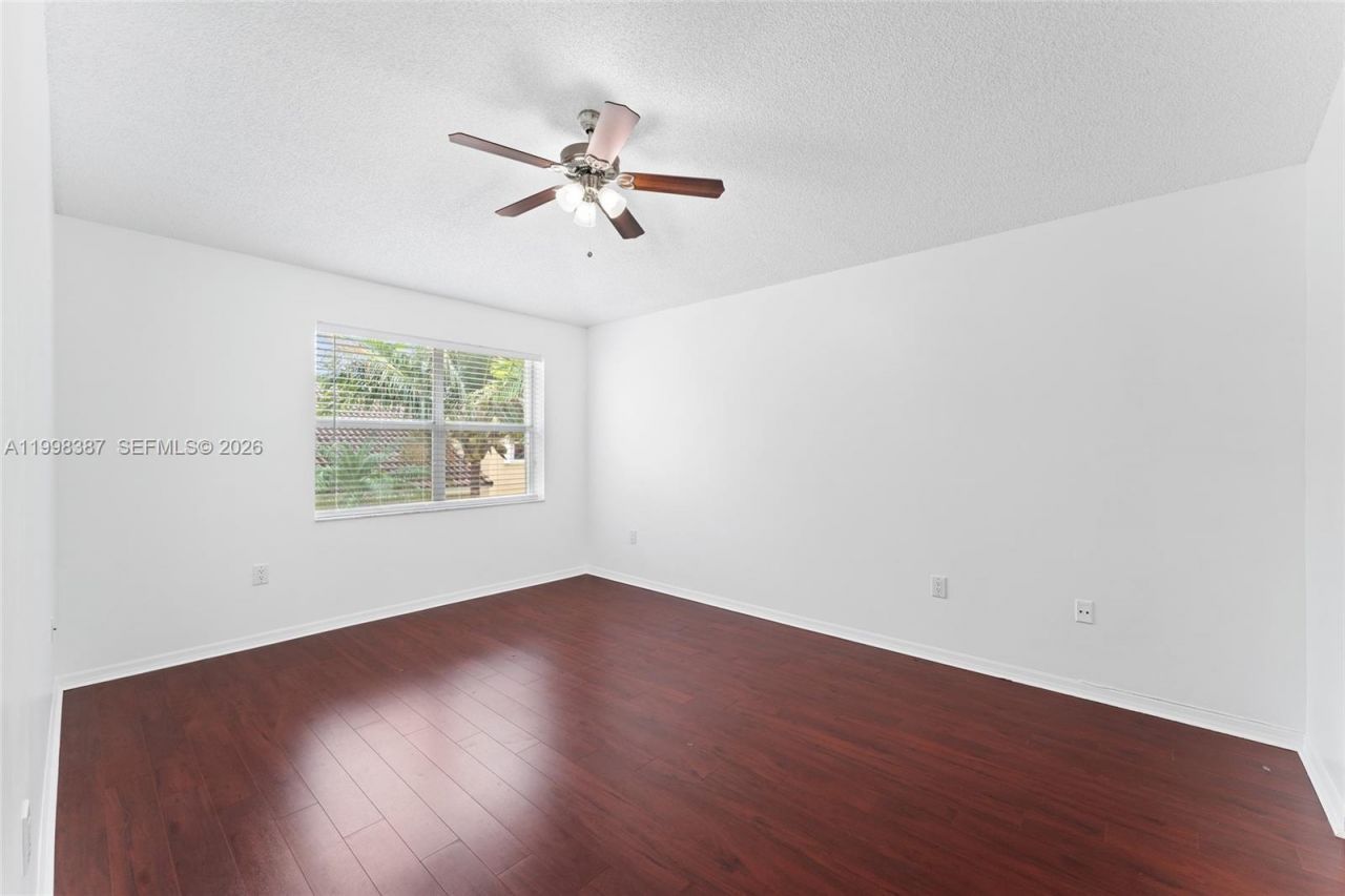 1120 W Lake St, Hollywood, FL 33020 Photo