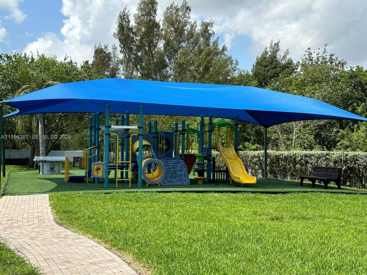 1120 W Lake St, Hollywood, FL 33020 Photo