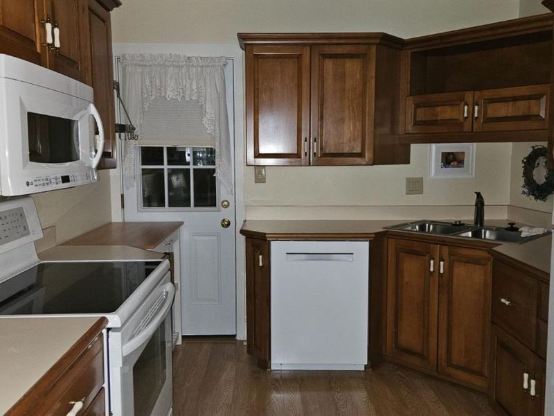 223 Vine Avenue, Lakeside, OH 43440 Photo 8