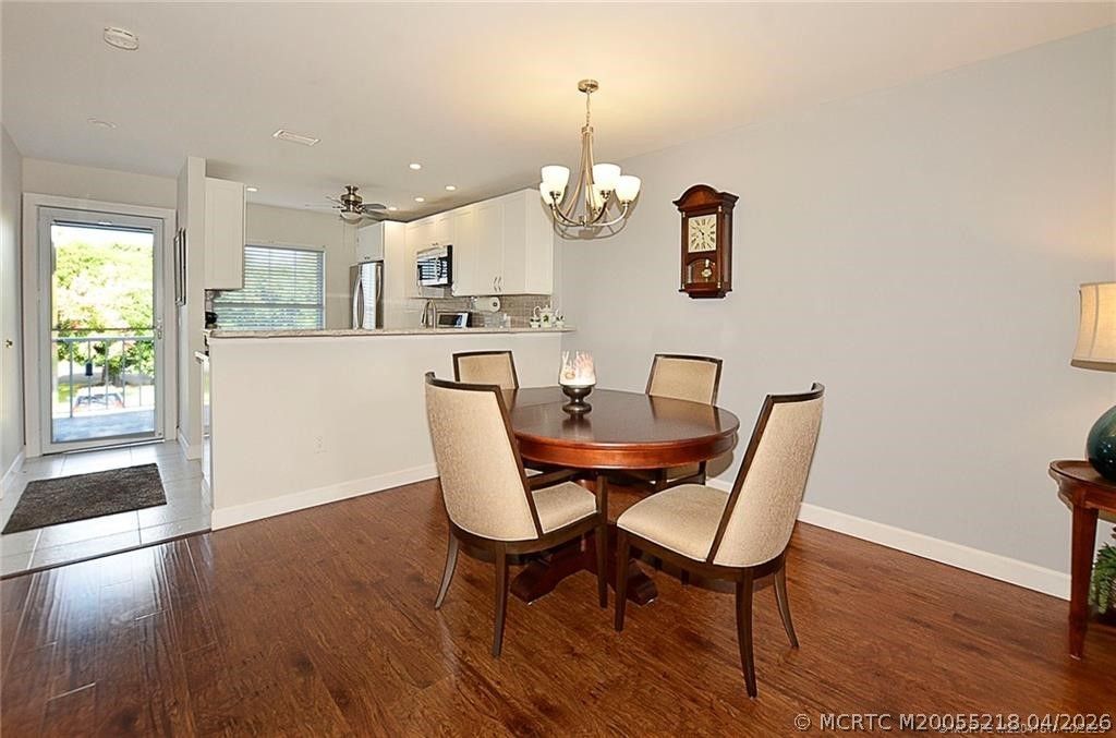 1854 SW Palm City Road, Unit 203, Stuart, FL 34994 Photo