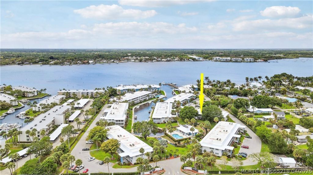 1854 SW Palm City Road, Unit 203, Stuart, FL 34994 Photo