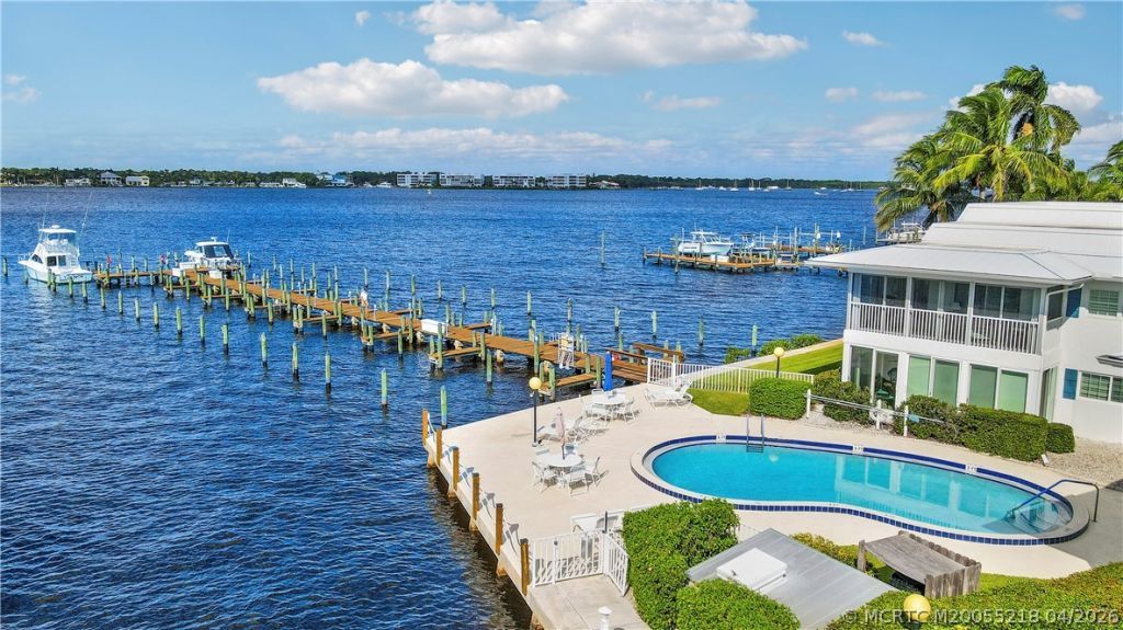 1854 SW Palm City Road, Unit 203, Stuart, FL 34994 Photo