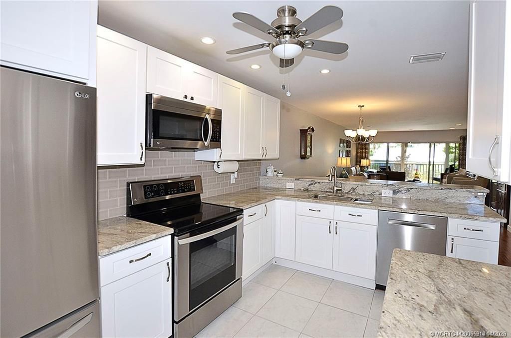 1854 SW Palm City Road, Unit 203, Stuart, FL 34994 Photo