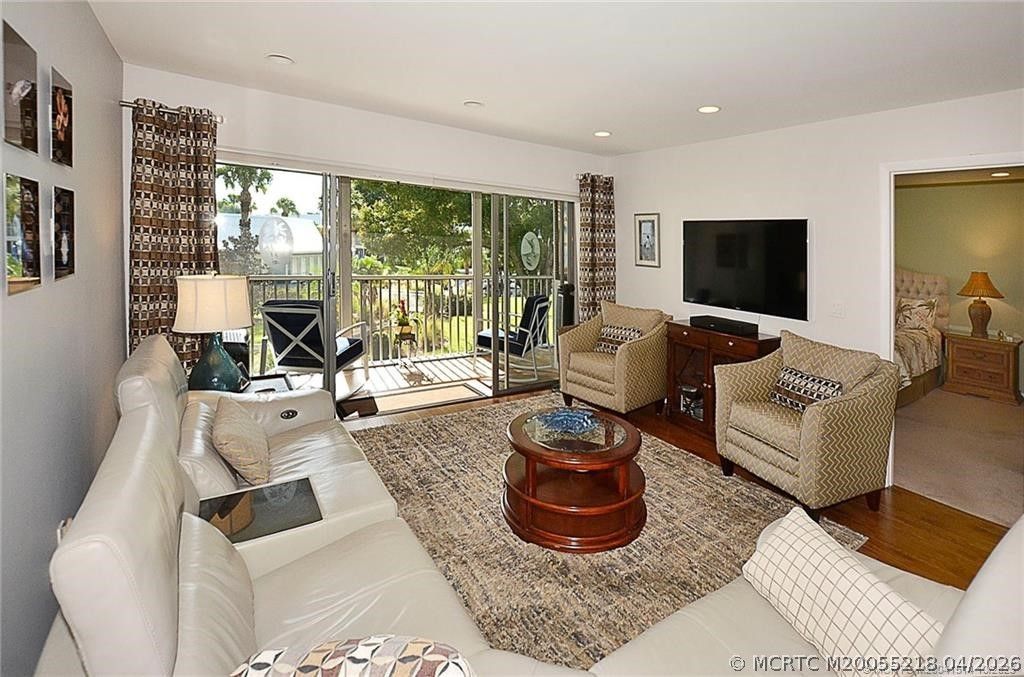 1854 SW Palm City Road, Unit 203, Stuart, FL 34994 Photo