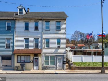 305 S FRONT STREET, STEELTON, PA 17113