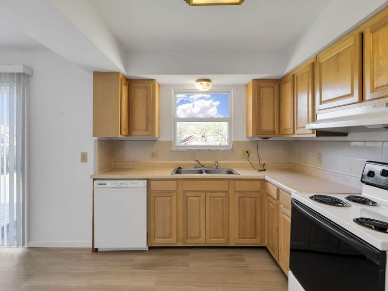 6628 Red Coach Lane, Reynoldsburg, OH 43068 Photo 11