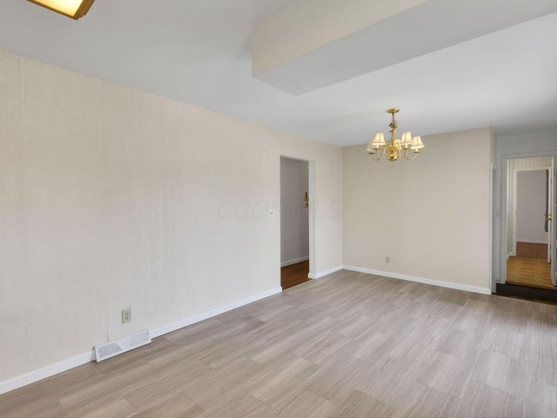 6628 Red Coach Lane, Reynoldsburg, OH 43068 Photo 12