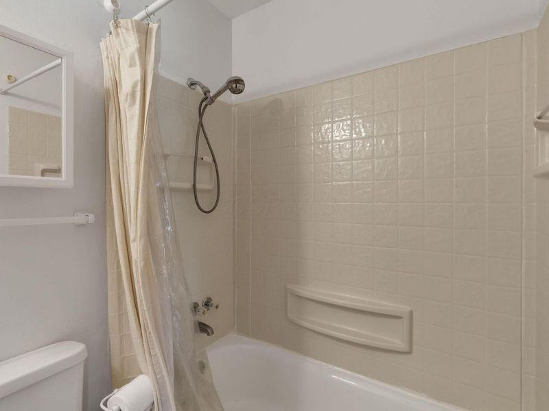 6628 Red Coach Lane, Reynoldsburg, OH 43068 Photo 21