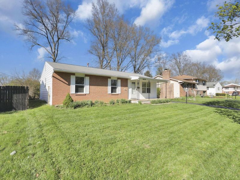 6628 Red Coach Lane, Reynoldsburg, OH 43068 Photo 3