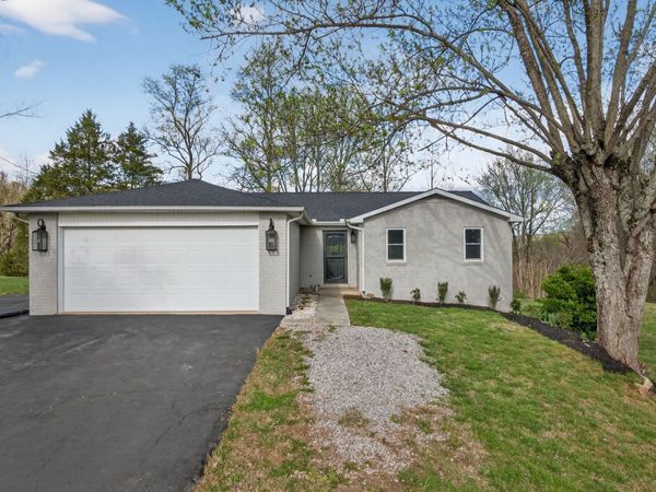 3766 Old Bridge Rd , Cookeville, TN 38506