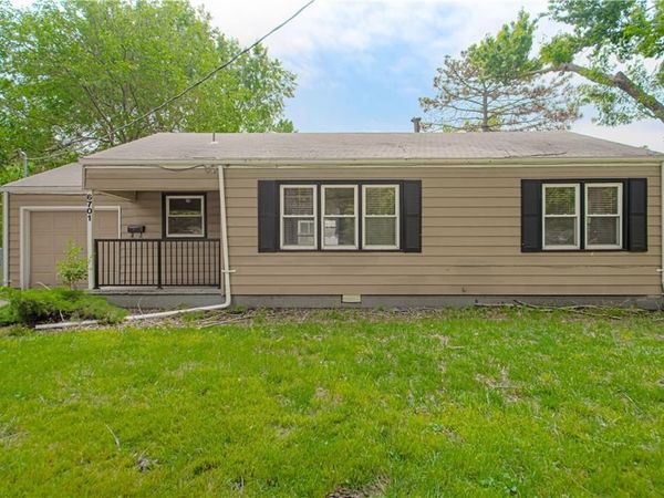 6701 W 79TH Street, Overland Park, KS 66204