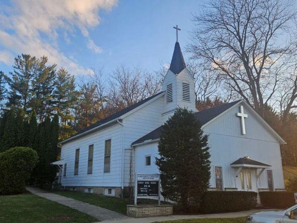 W4863 Carnes ROAD, Fort Atkinson, WI 53538