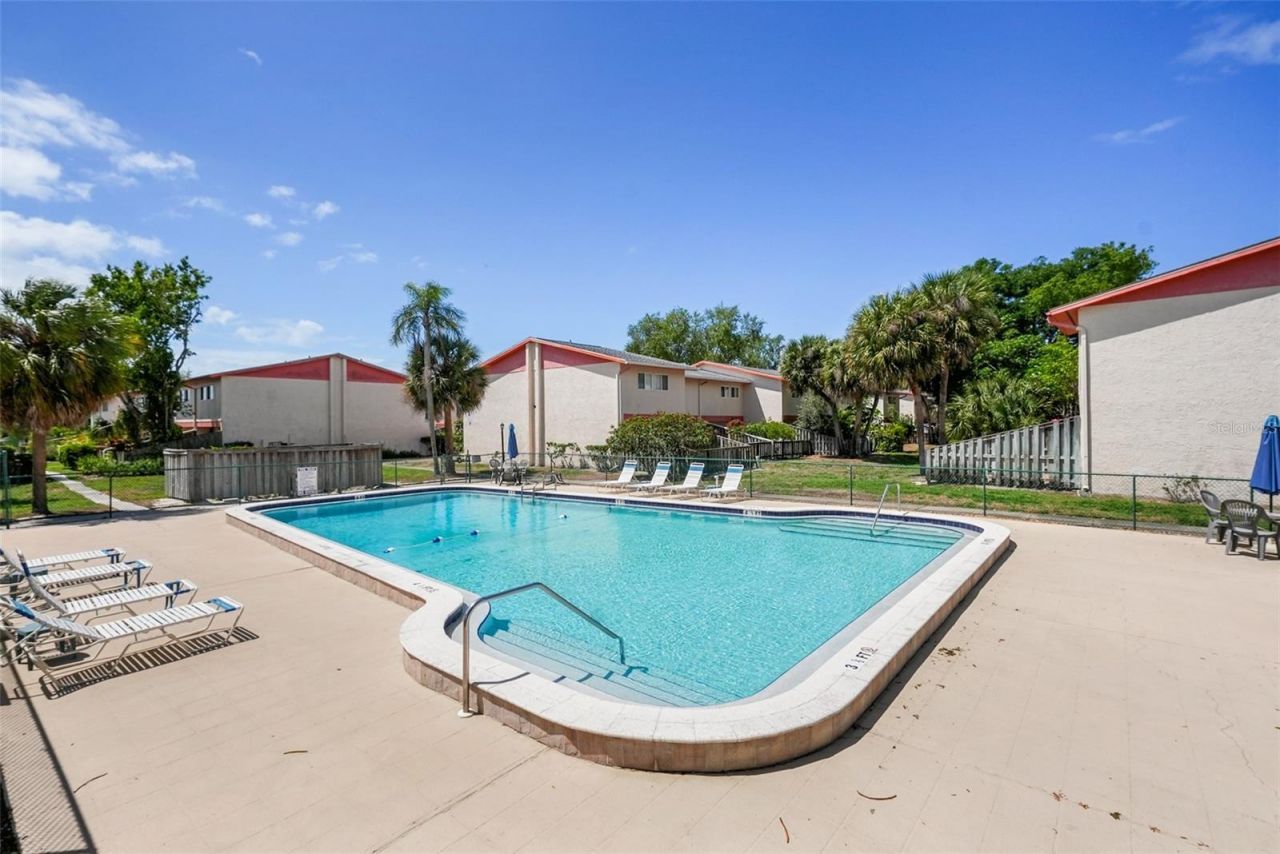 1635 58th Terrace S, Unit #2, Saint Petersburg, FL 33712 Photo