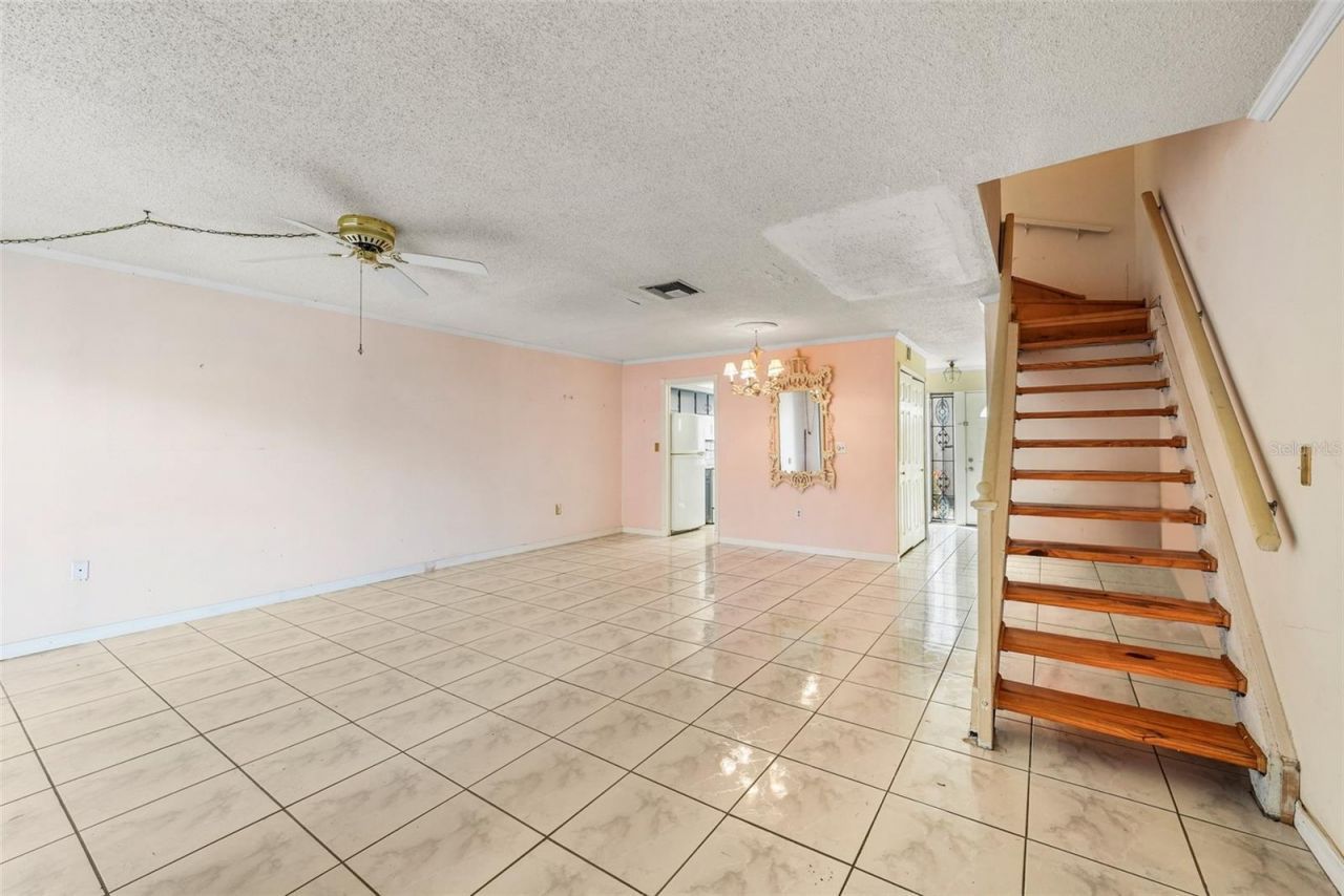 1635 58th Terrace S, Unit #2, Saint Petersburg, FL 33712 Photo