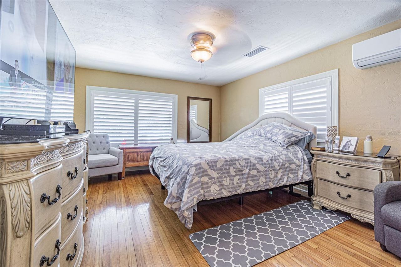243 Snell Isle Boulevard Ne, Saint Petersburg, FL 33704 Photo