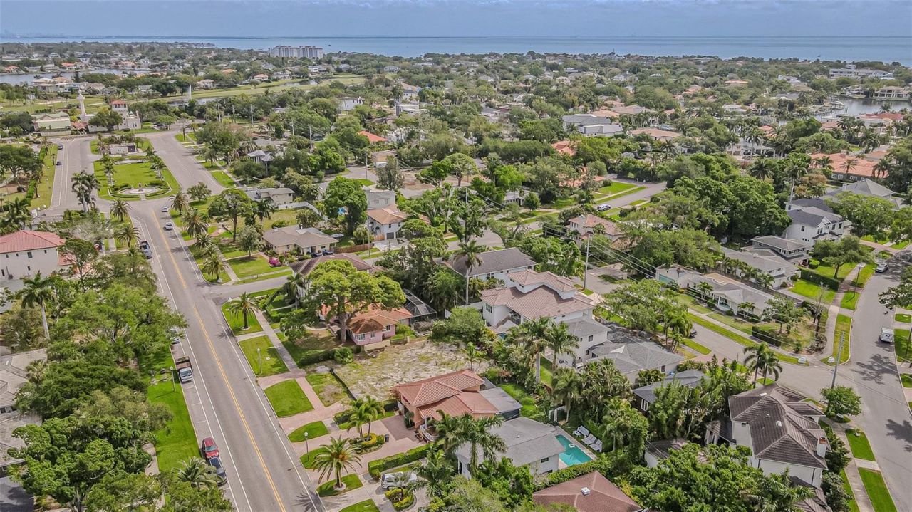 243 Snell Isle Boulevard Ne, Saint Petersburg, FL 33704 Photo