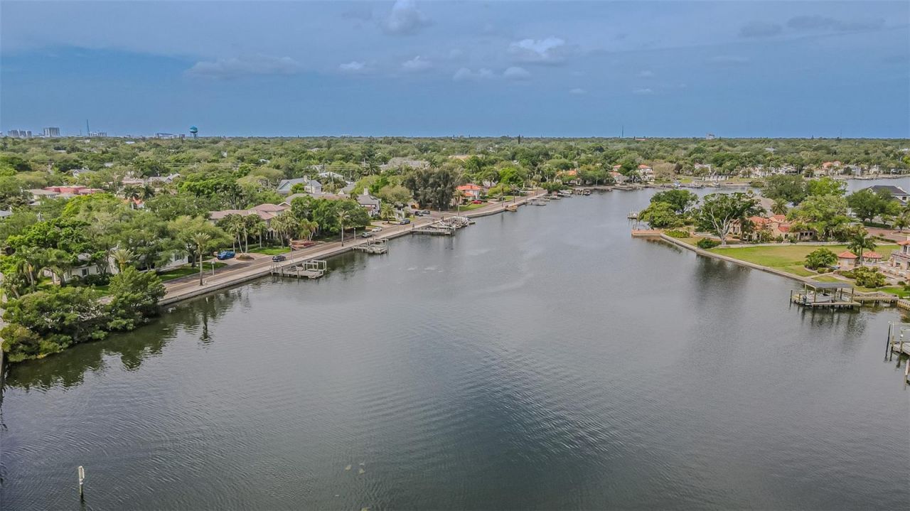 243 Snell Isle Boulevard Ne, Saint Petersburg, FL 33704 Photo