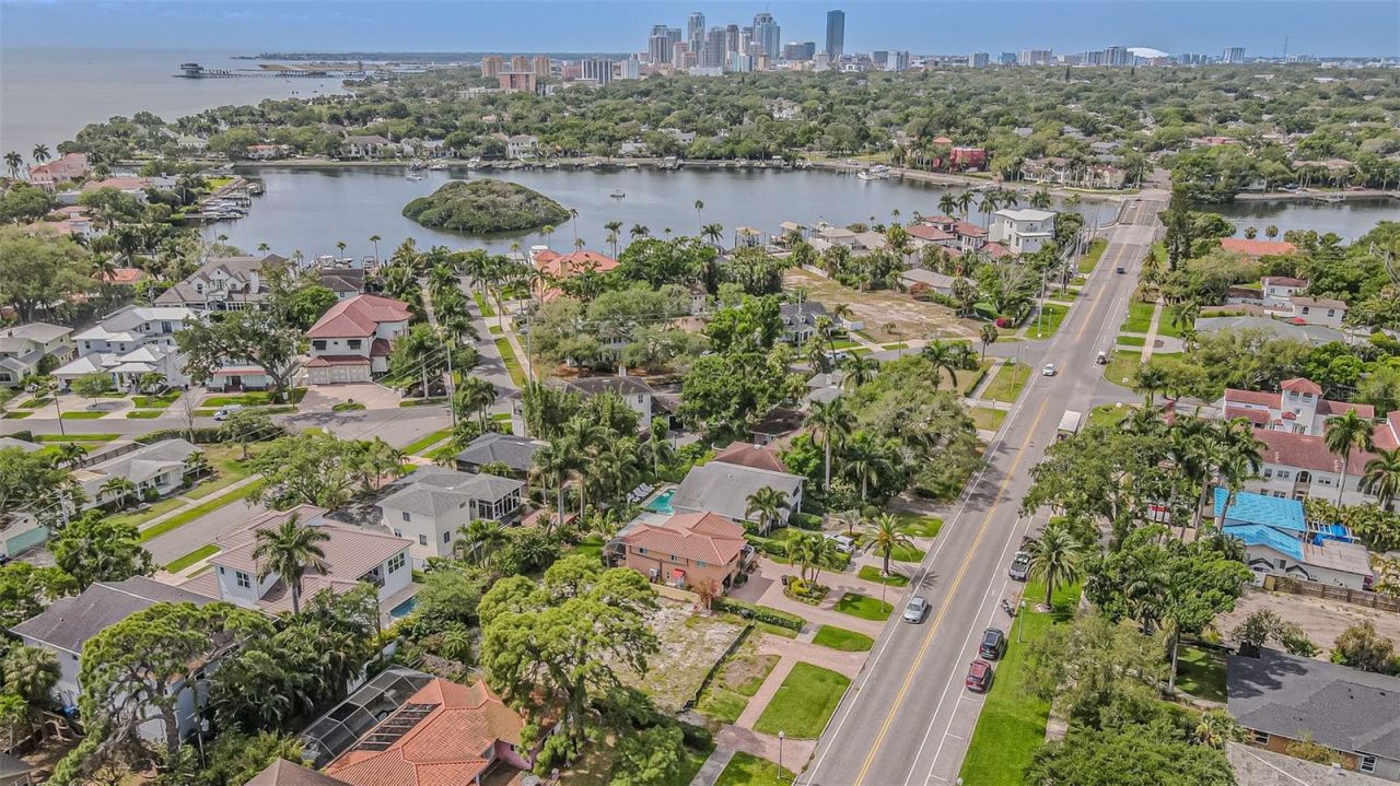 243 Snell Isle Boulevard Ne, Saint Petersburg, FL 33704 Photo
