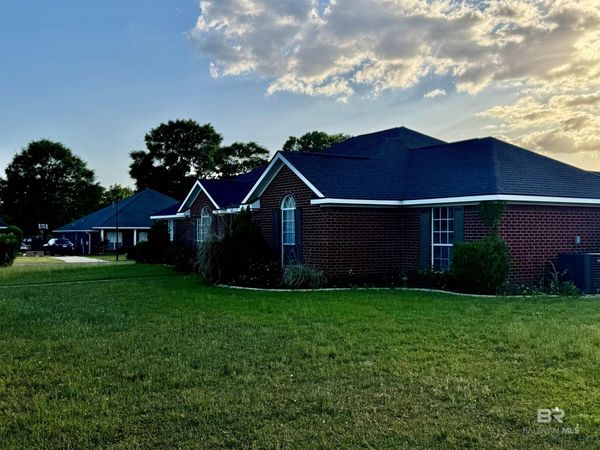 4221 Penn Drive, Semmes, AL 36575