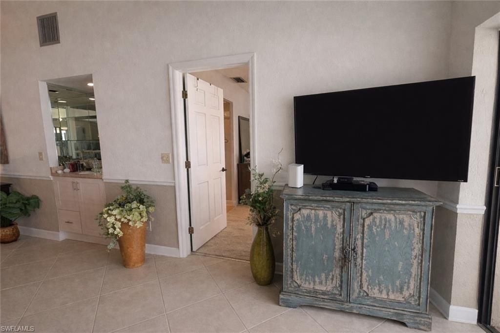 11537 Caravel Cir, Unit 3240, Fort Myers, FL 33908 Photo