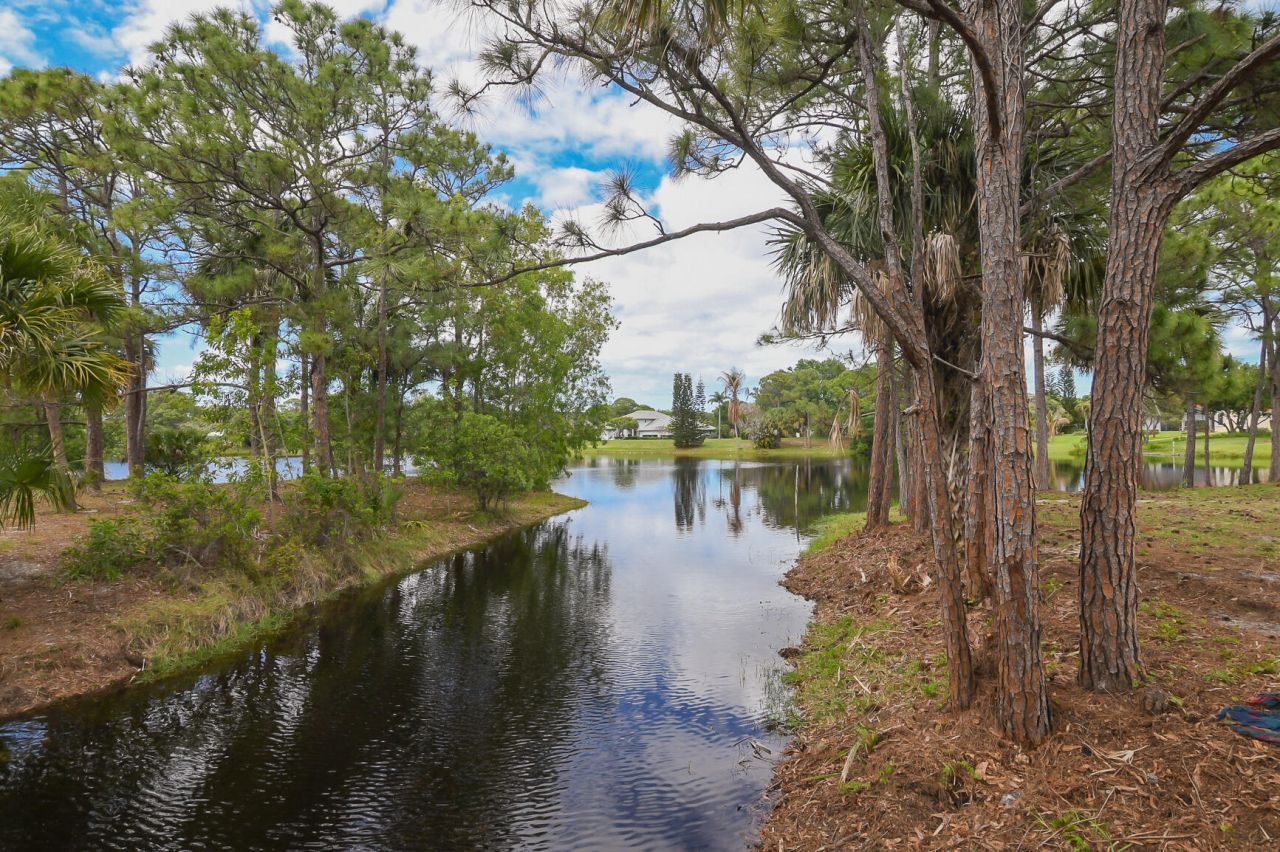 2263 NE Marlberry Lane, Jensen Beach, FL 34957 Photo