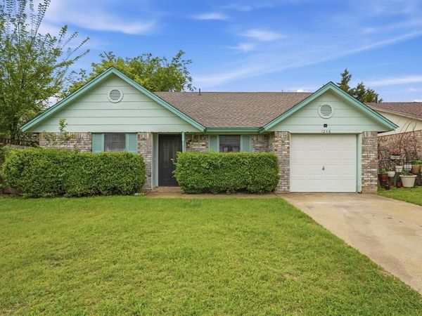 1248 Meriweather Avenue, Fort Worth, TX 76115