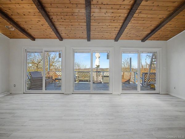 39 Brothers Road , Poughquag, NY 12570