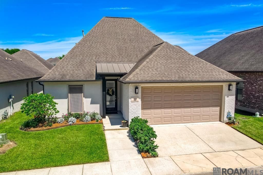 12424 Grand Villa Ct, Baton Rouge, LA 70817 Main Photo
