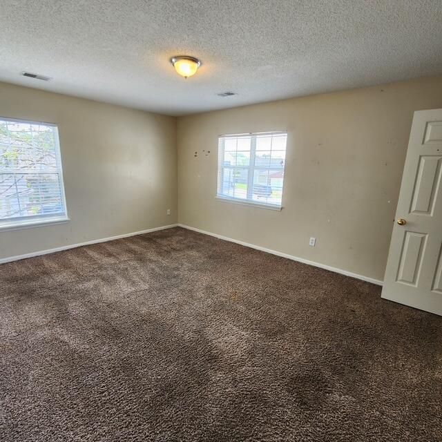 103 Lakewood Drive Photo 8