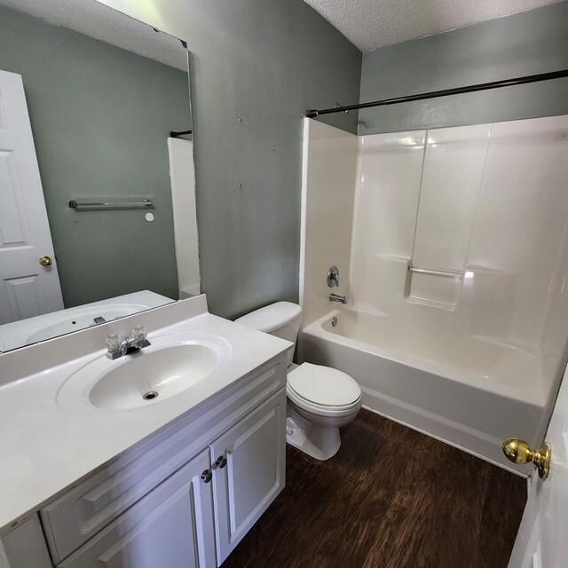 103 Lakewood Drive Photo 9