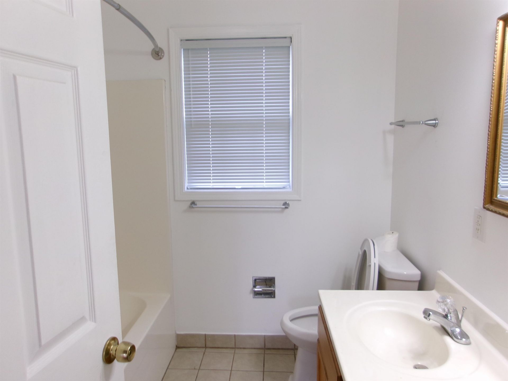 3004 Church St. Photo 7
