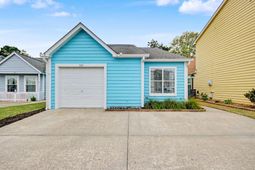 1001 Charles St. photo 4