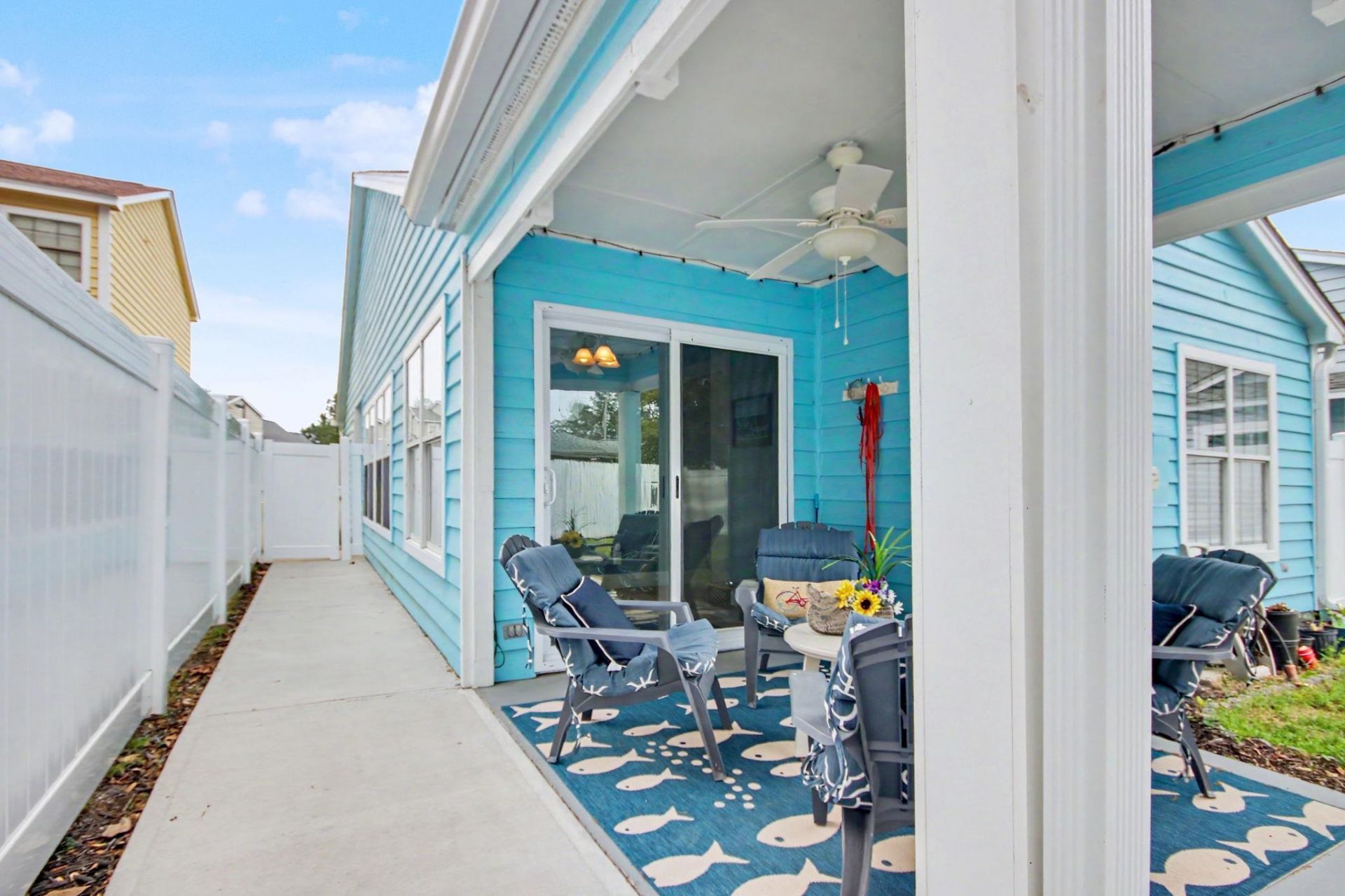 1001 Charles St. Photo 32