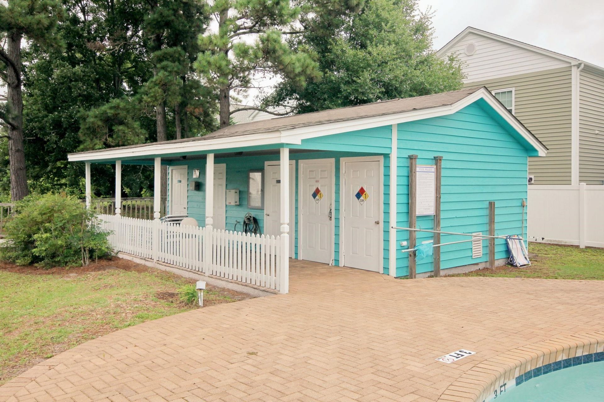 1001 Charles St. Photo 34