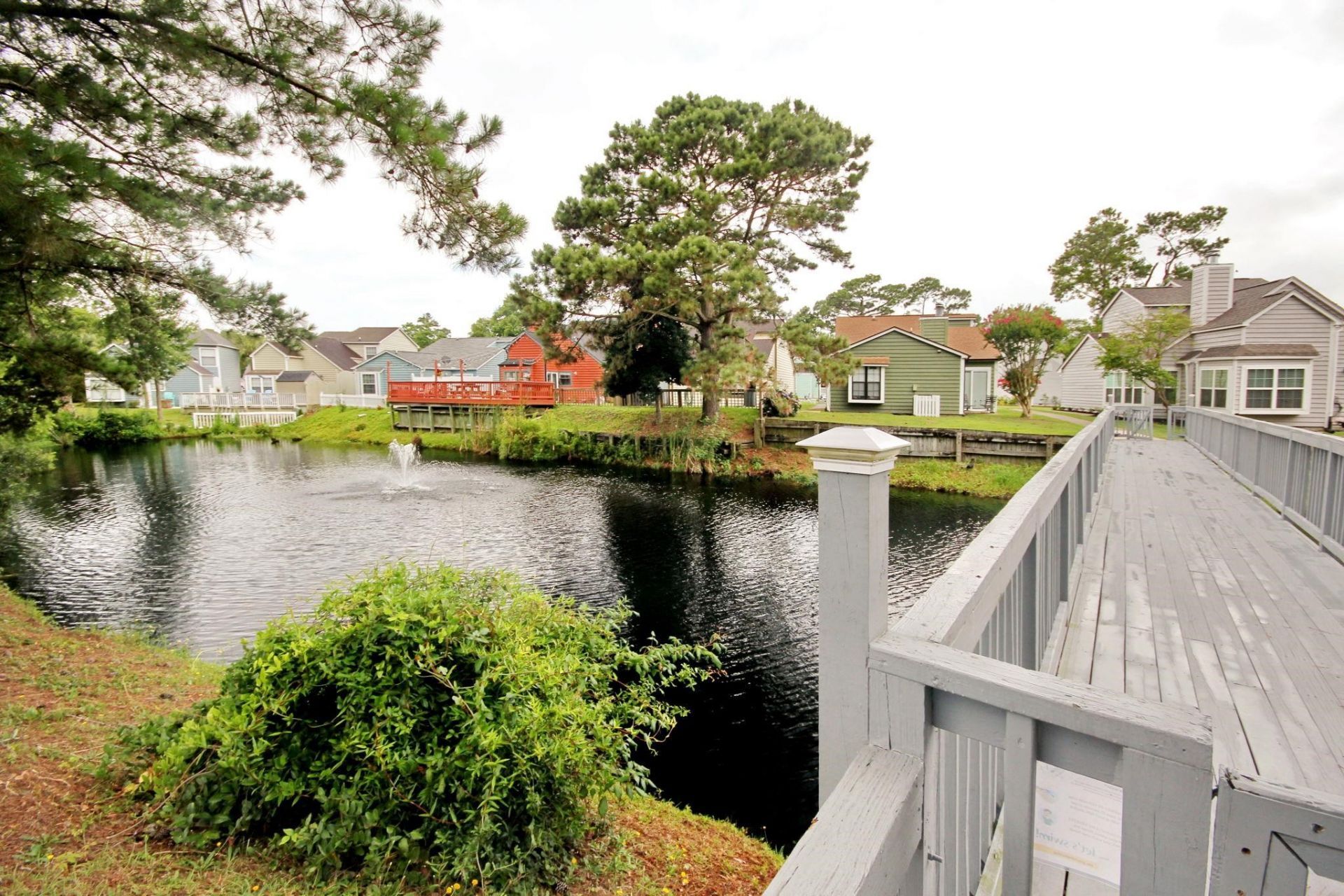 1001 Charles St. Photo 40