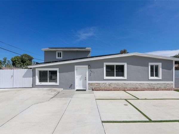3811 SW 47 ave, West Park, FL 33023