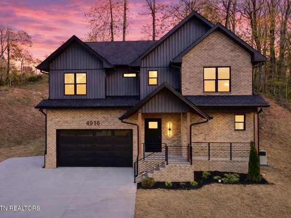 4916 Skyview Drive, Knoxville, TN 37917