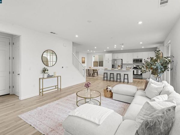 953 Arneis Ave, Manteca, CA 95337