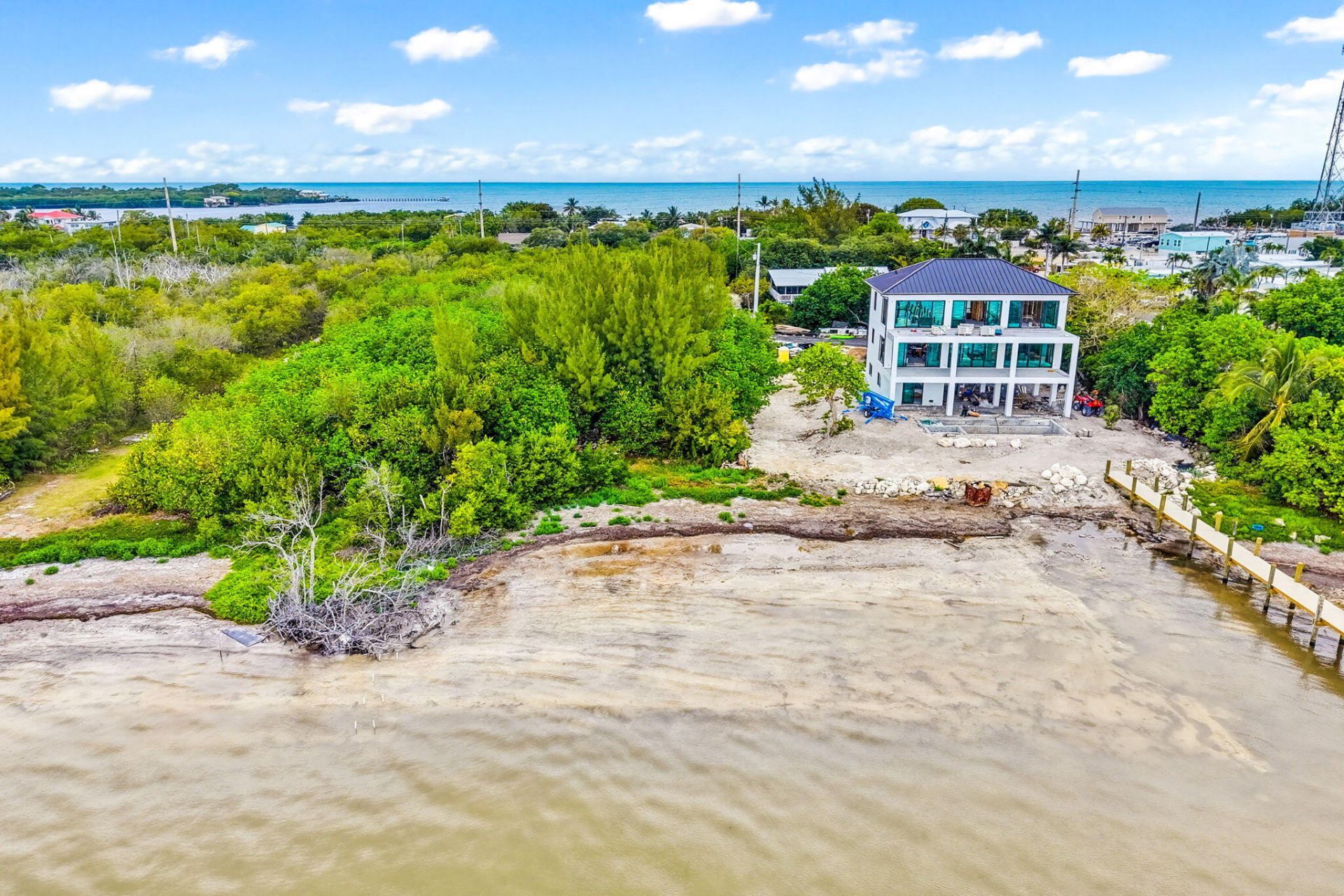 58876 Overseas Highway, Marathon, FL 33050 Photo