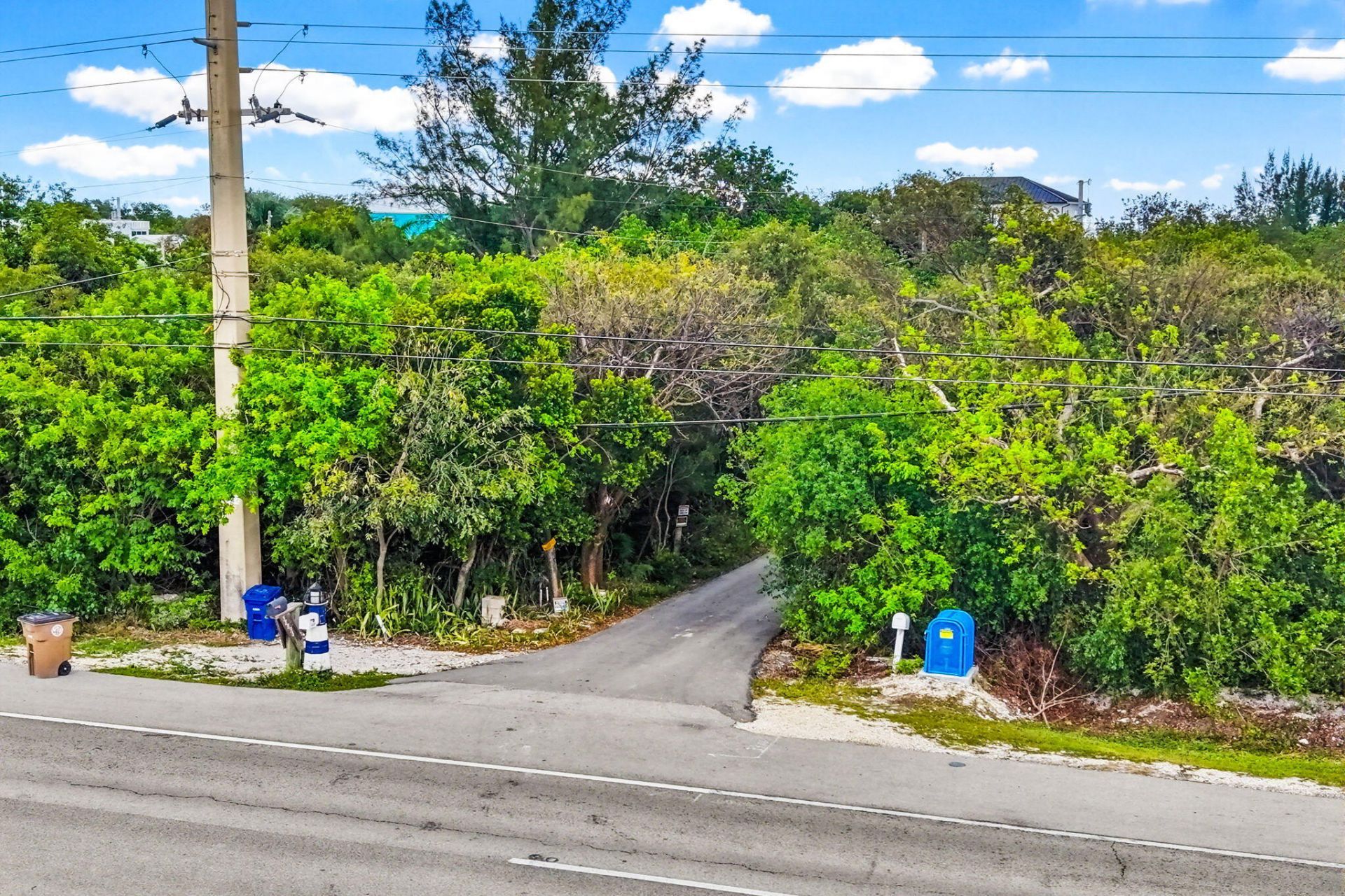 58876 Overseas Highway, Marathon, FL 33050 Photo