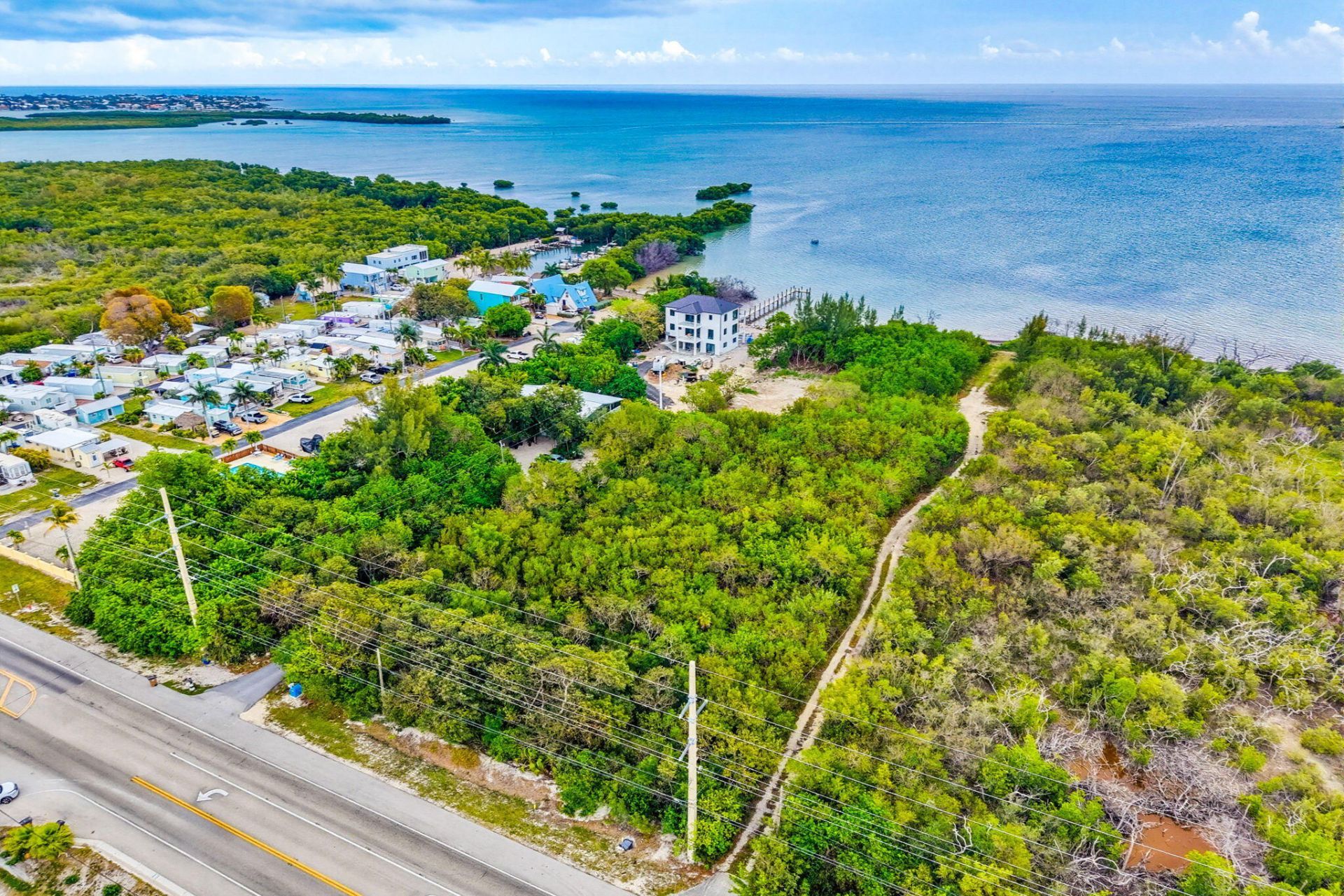 58876 Overseas Highway, Marathon, FL 33050 Photo