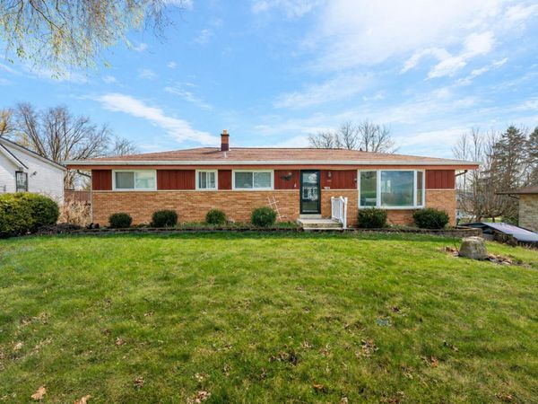 1100 Alfred St, Brookfield, WI 53005