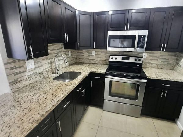 706 Executive Center Drive, Unit 28, West Palm Beach, FL 33401