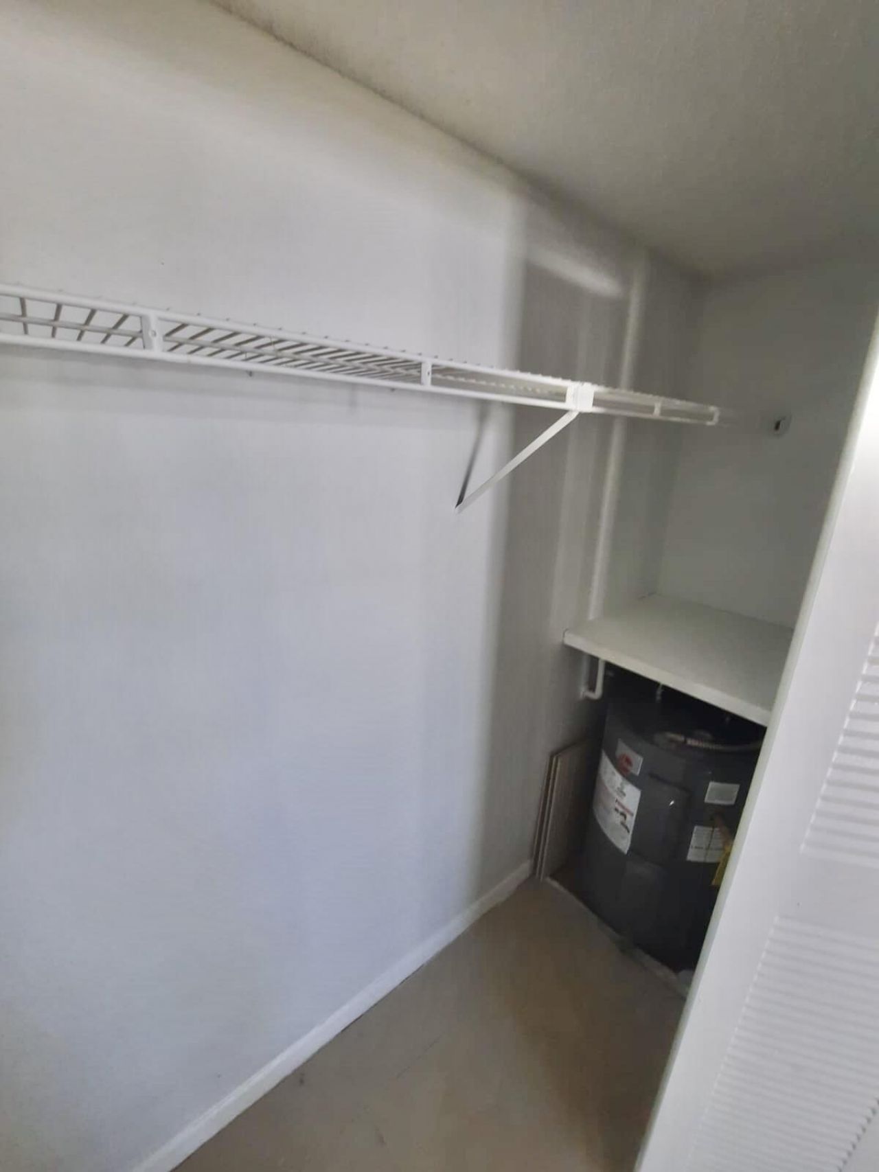 706 Executive Center Drive, Unit 28, West Palm Beach, FL 33401 Photo