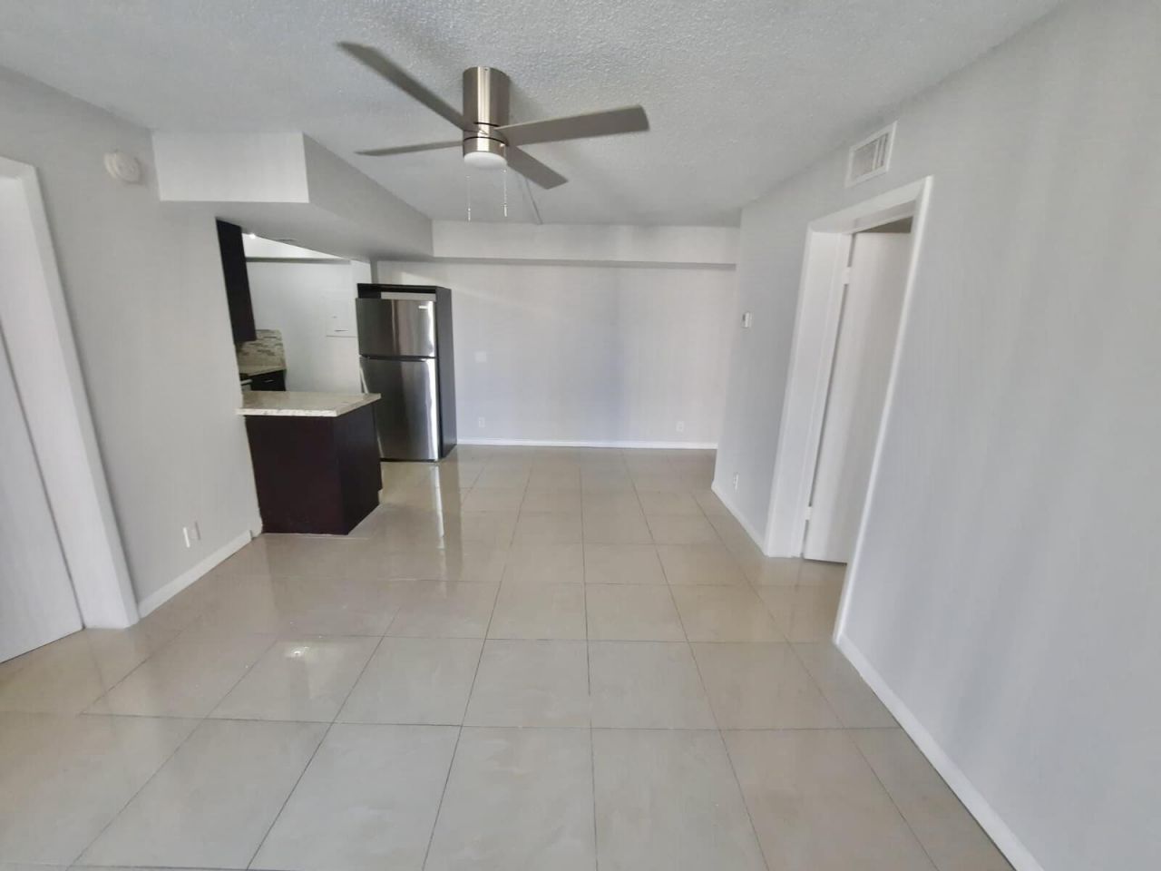 706 Executive Center Drive, Unit 28, West Palm Beach, FL 33401 Photo
