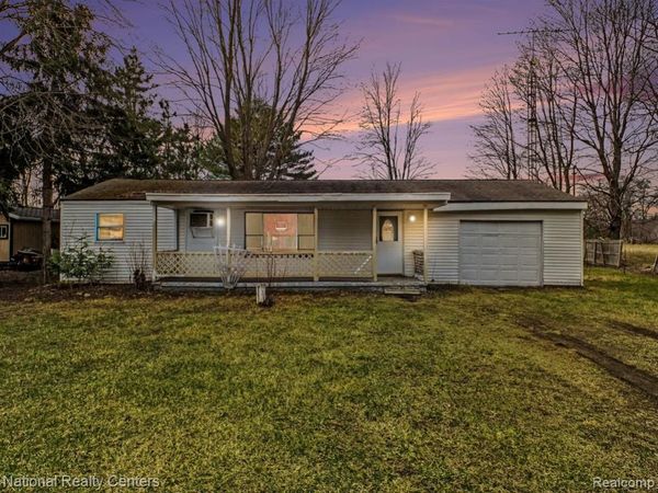 14243 Seymour Road, Montrose Twp, MI 48457