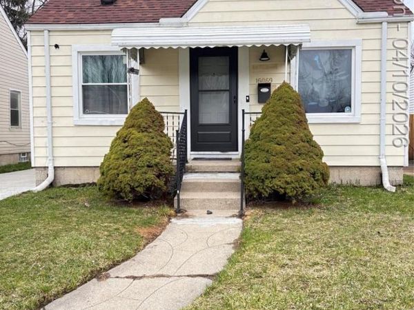 16069 Fairmount Drive, Detroit, MI 48205