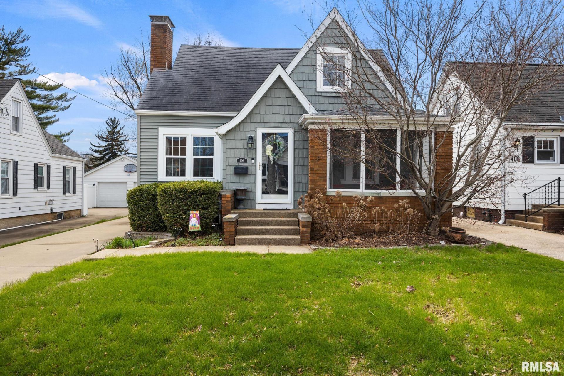 406 W Lawndale Avenue, Peoria, IL 61604 Main Photo